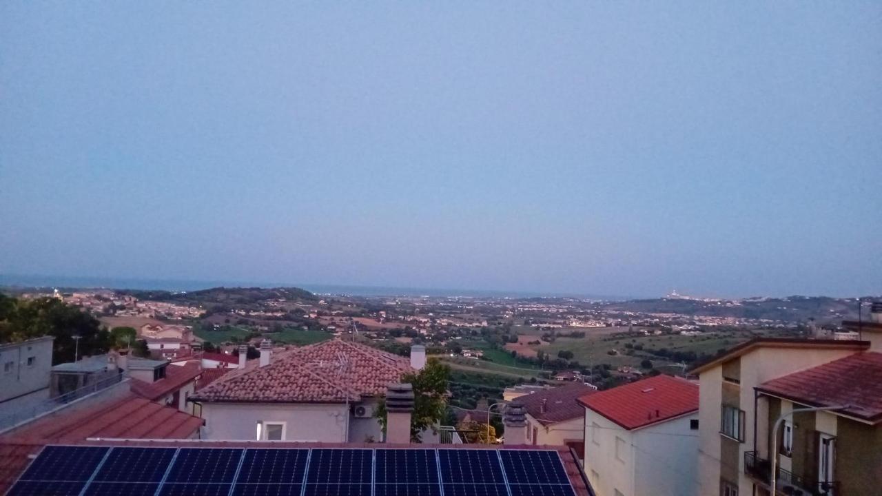 La Dimora Dei Musicisti Bed & Breakfast คาสเตลฟิดาร์โด ภายนอก รูปภาพ