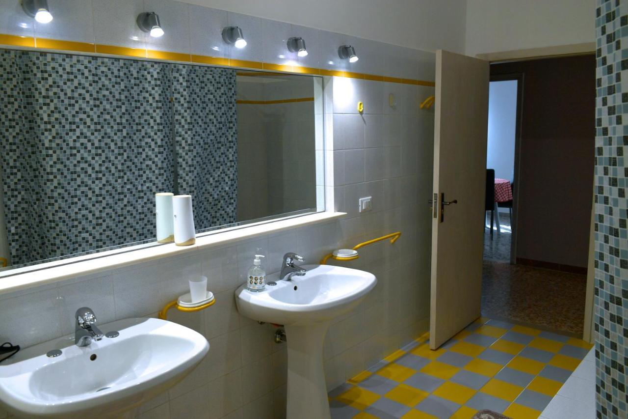 La Dimora Dei Musicisti Bed & Breakfast คาสเตลฟิดาร์โด ภายนอก รูปภาพ